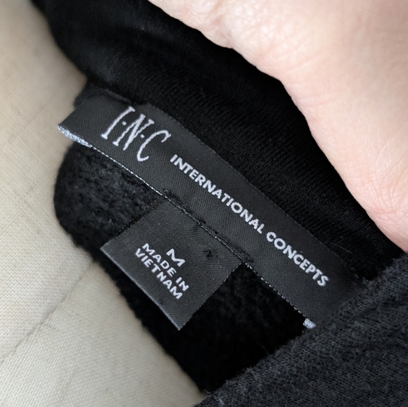 INC International Concepts Women's Size Medium Black Silver Embellished Top - Picture 7 of 11